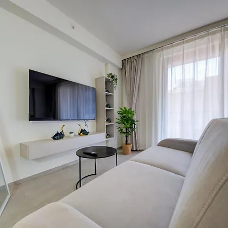 Mercury 319 - 2x Pool Cards Access & Shopping Mall